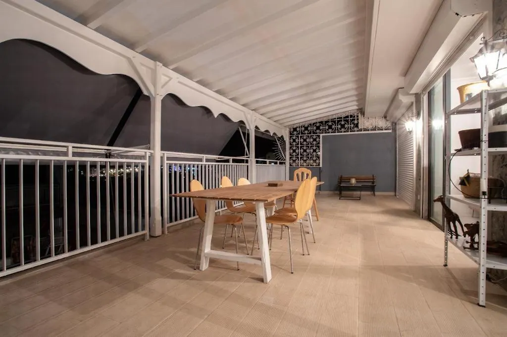 Loft Pointe A Pitre Vue Memorial Acte Appartement